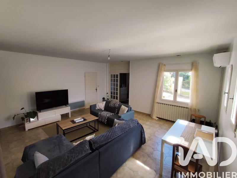 Maison - 265 m² - 9 pièces