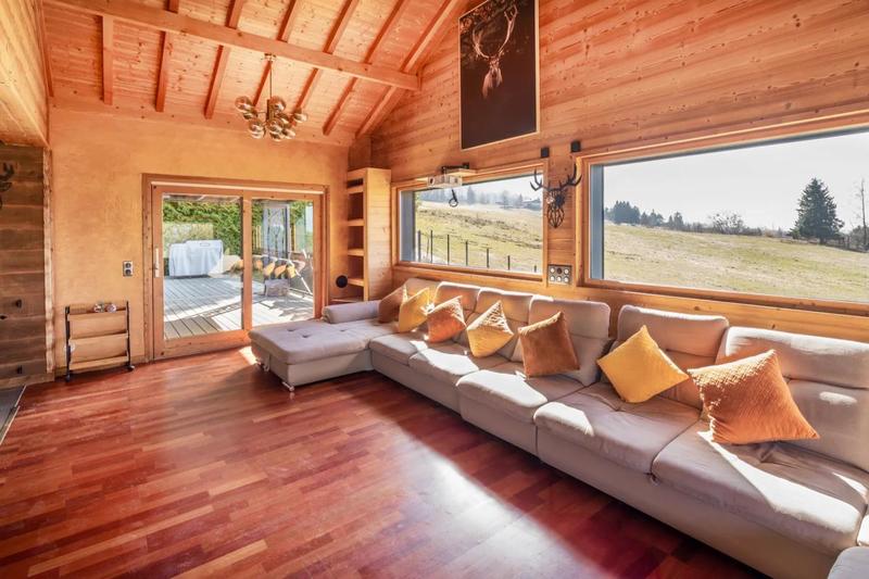 Maison - 200 m² - 5 pièces