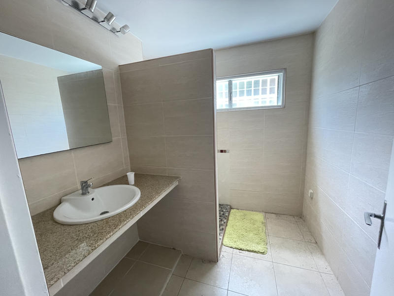 Appartement - 94 m² - 4 pièces