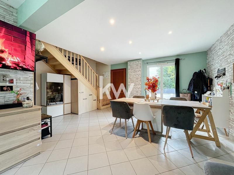 Pavillon - 102 m² - 6 pièces