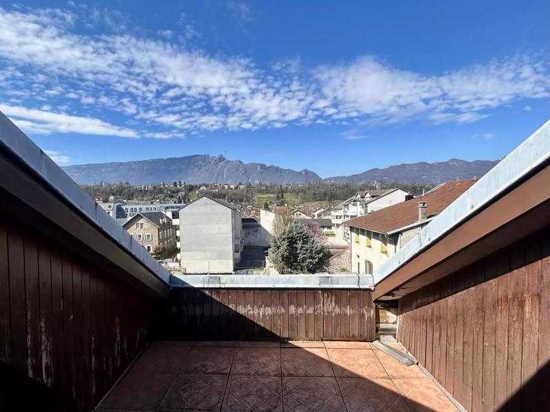 Duplex - 104 m² - 4 pièces