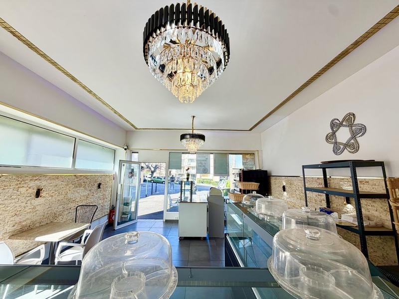 Local commercial - 51 m² - 2 pièces