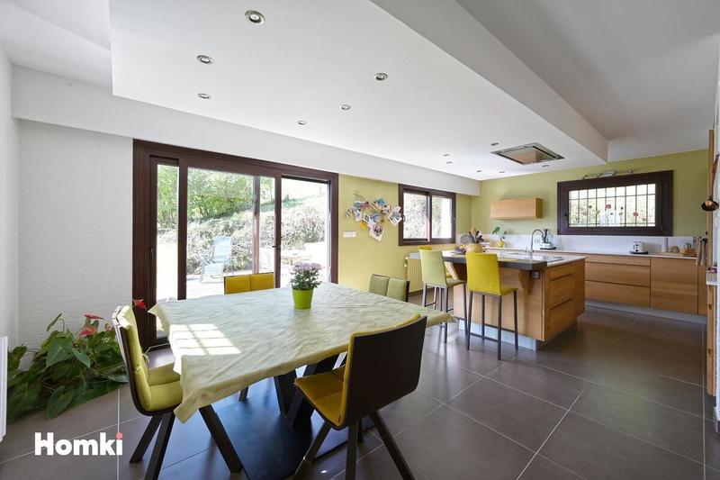 Maison - 150 m² - 6 pièces