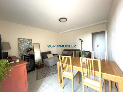 Appartement - 60 m² - 3 pièces