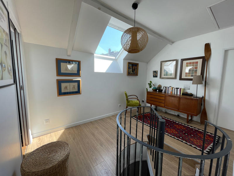 Maison - 136 m² - 6 pièces