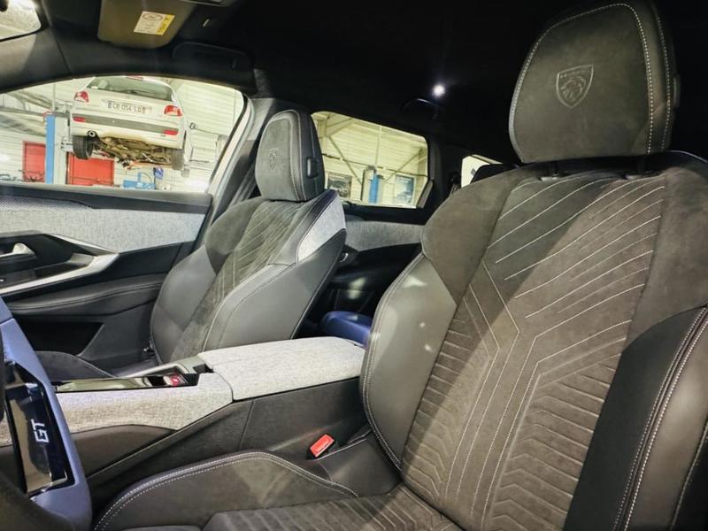 Peugeot 5008 III 1.2 Hybrid 145 E-Dcs6 Gt