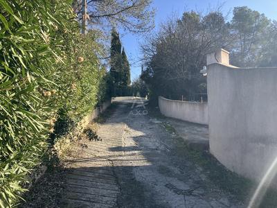 Terrain constructible - 11 000 m²