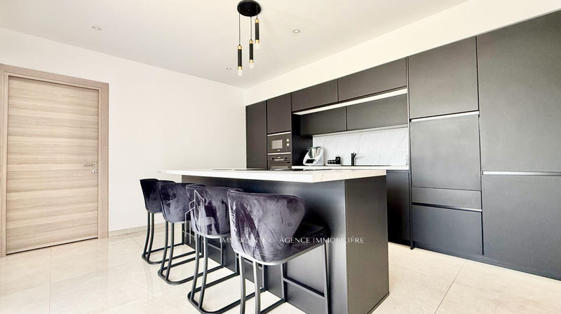 Villa - 120 m² - 4 pièces