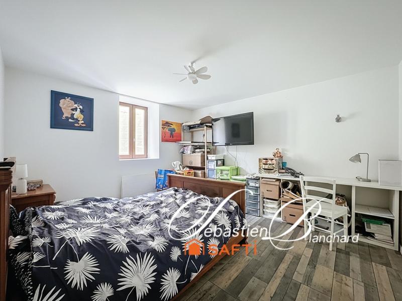 Maison - 175 m² - 6 pièces