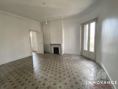 Appartement - 115 m² - 4 pièces