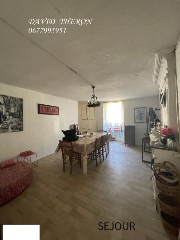 Maison - 153 m² - 9 pièces
