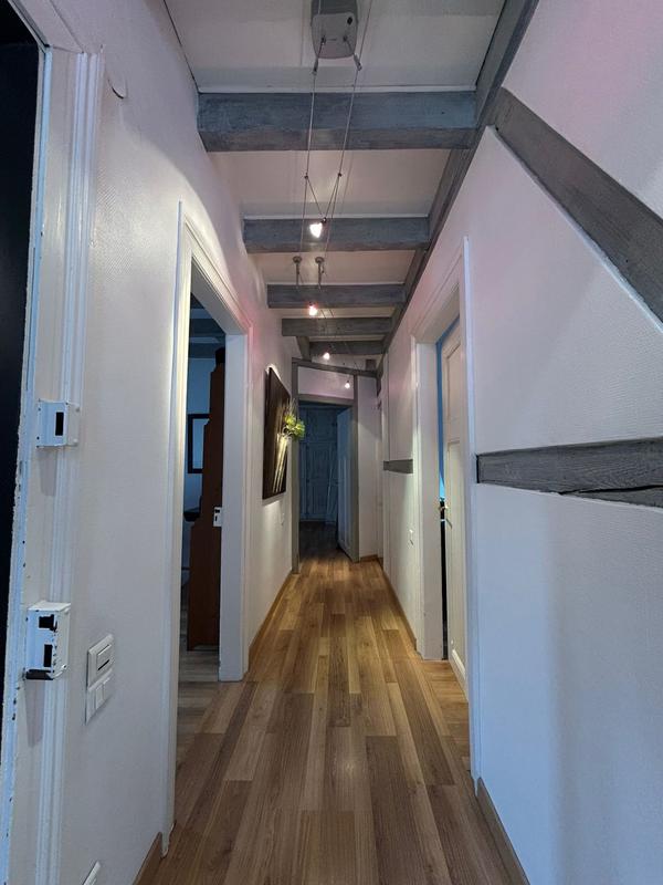 Maison - 200 m² - 8 pièces