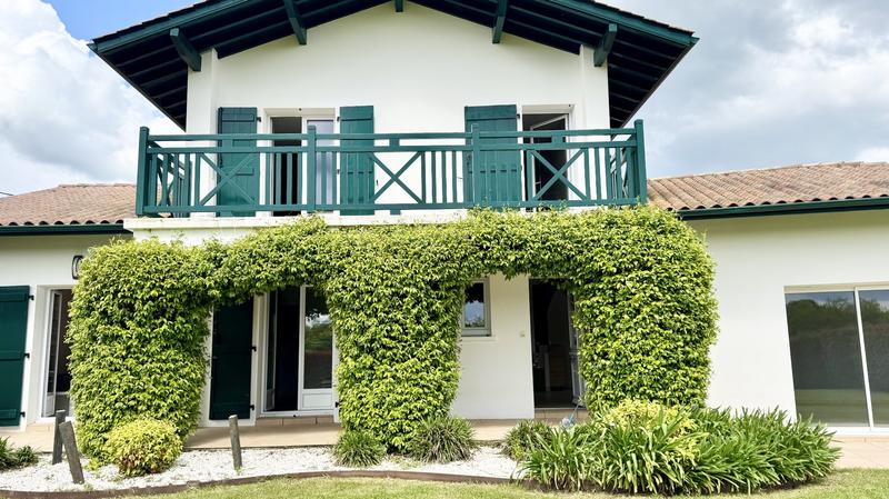 Maison contemporaine - 180 m² - 5 pièces