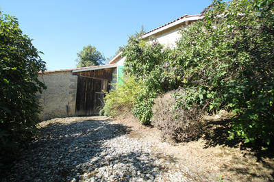 Maison en pierre - 200 m² - 4 pièces