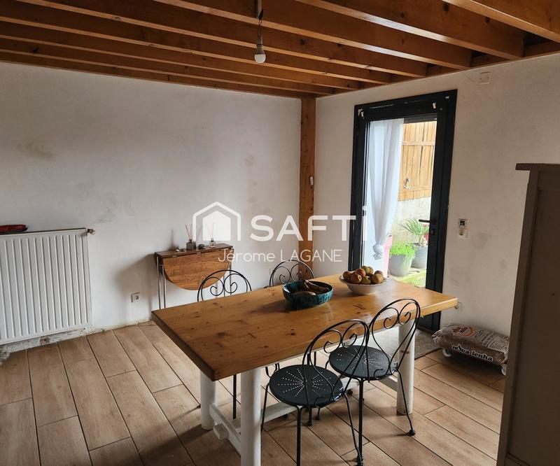 Maison - 90 m² - 4 pièces