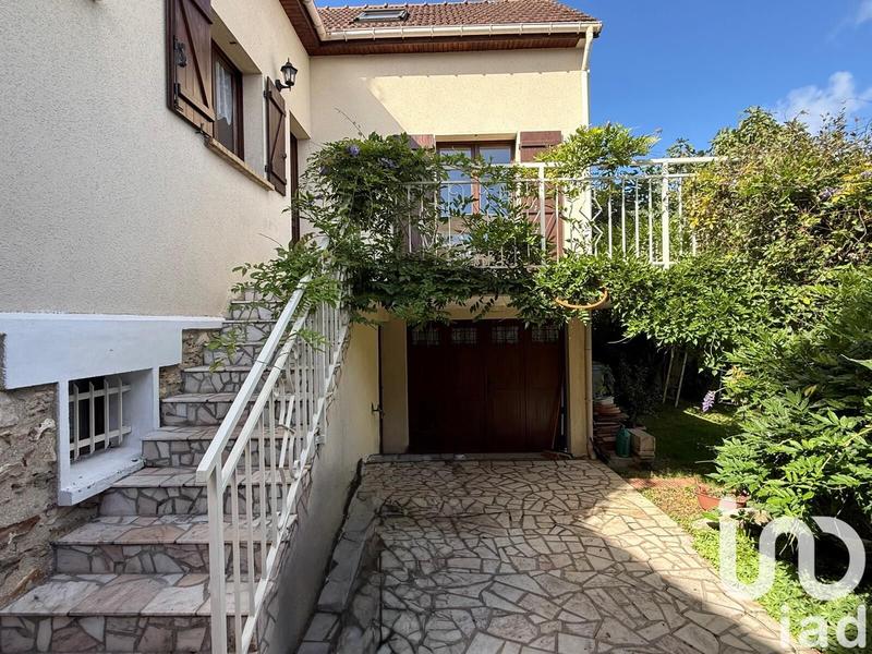 Maison - 160 m² - 6 pièces