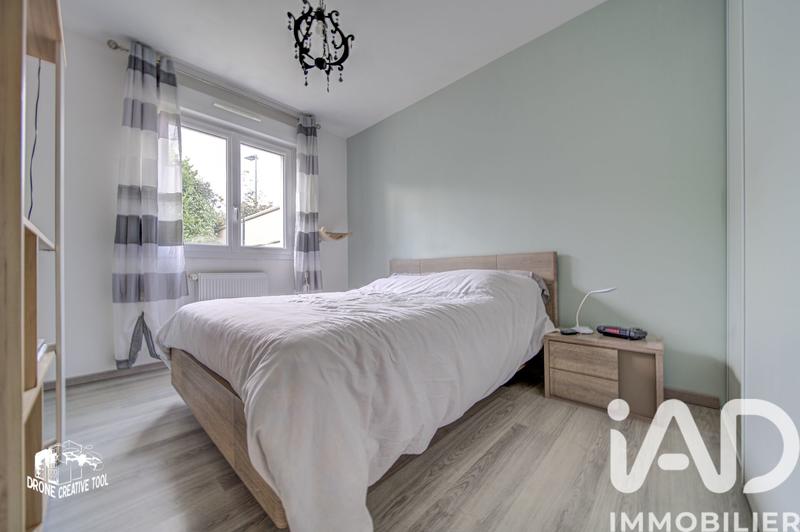 Maison - 92 m² - 5 pièces