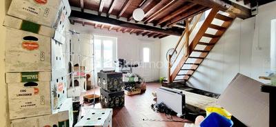 Maison - 192 m² - 11 pièces