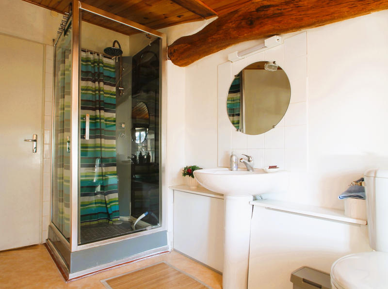 Propriété - 254 m² - 12 pièces