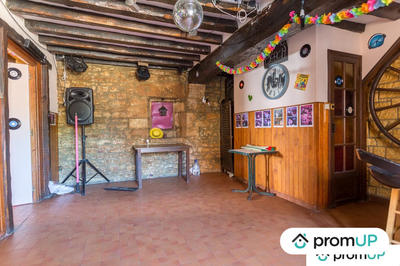 Maison ancienne - 200 m² - 8 pièces