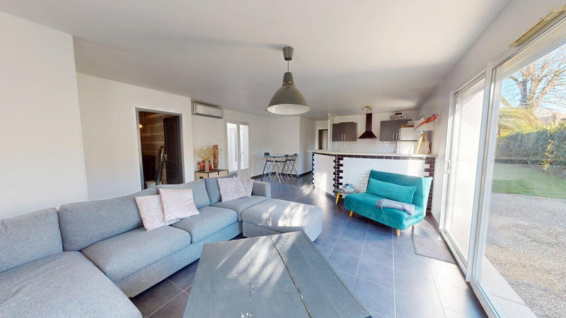 Maison - 96 m² - 3 pièces