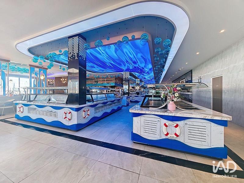 Local commercial - 1 200 m²