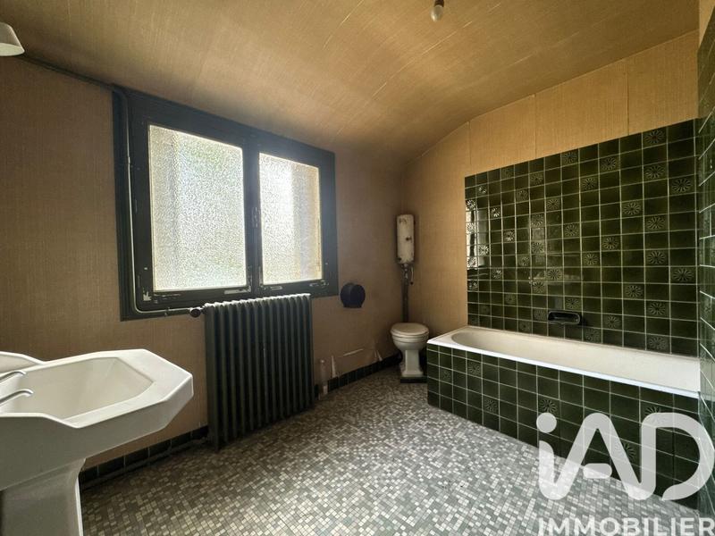 Maison de ville - 121 m² - 7 pièces