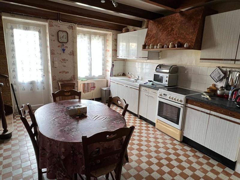 Maison en pierre - 84 m² - 4 pièces