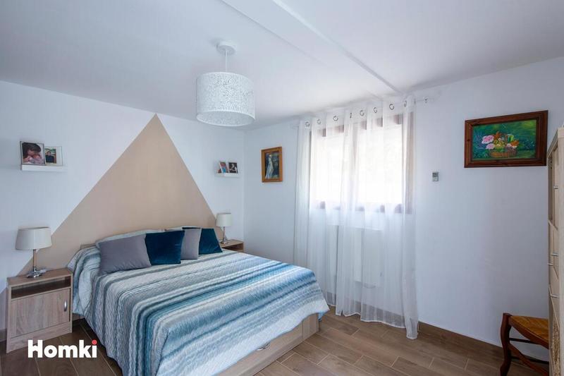 Villa - 180 m² - 7 pièces