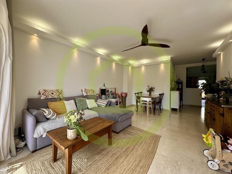 Appartement - 85 m² - 4 pièces