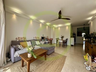 Appartement - 85 m² - 4 pièces