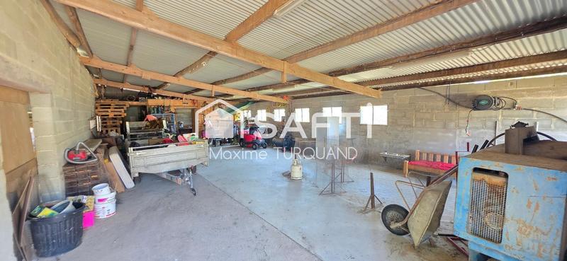 Maison - 208 m² - 8 pièces