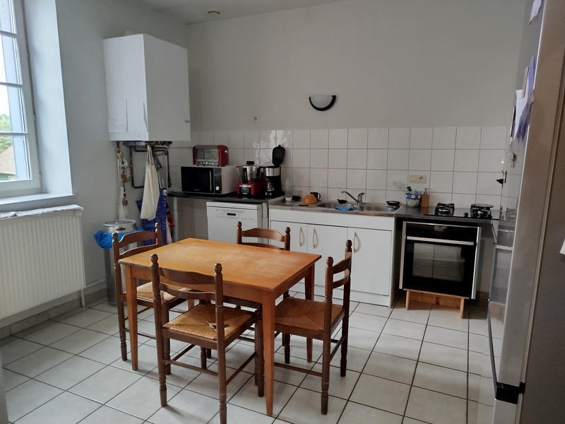 Appartement - 204 m² - 12 pièces