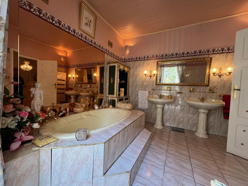 Maison - 145 m² - 5 pièces