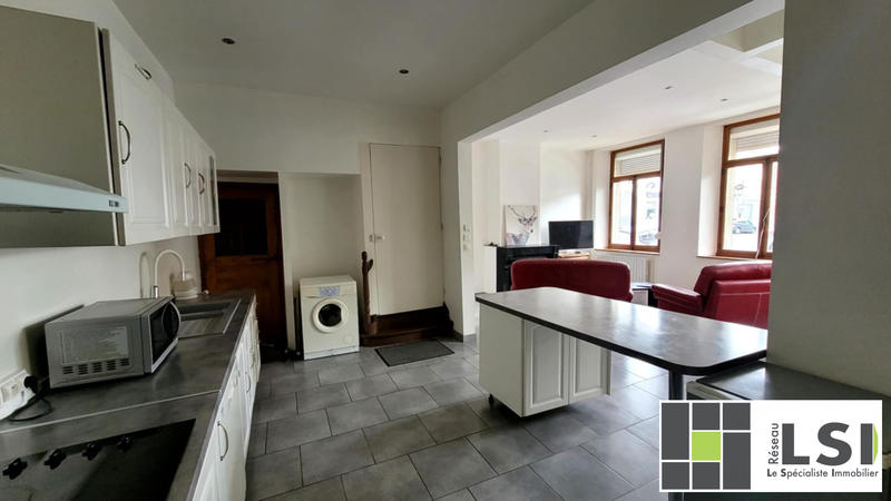 Maison - 156 m² - 8 pièces