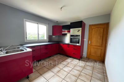 Maison - 97 m² - 5 pièces