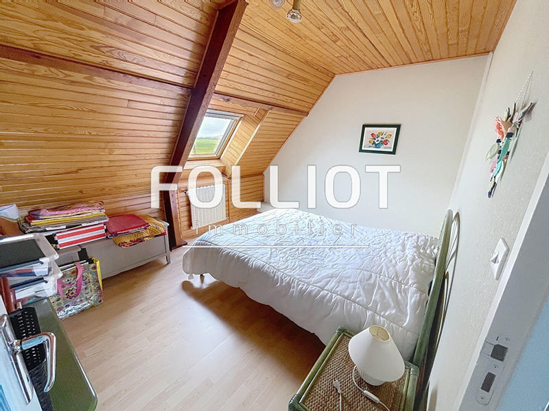 Maison - 170 m² - 9 pièces