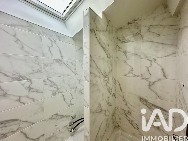 Maison - 191 m² - 10 pièces