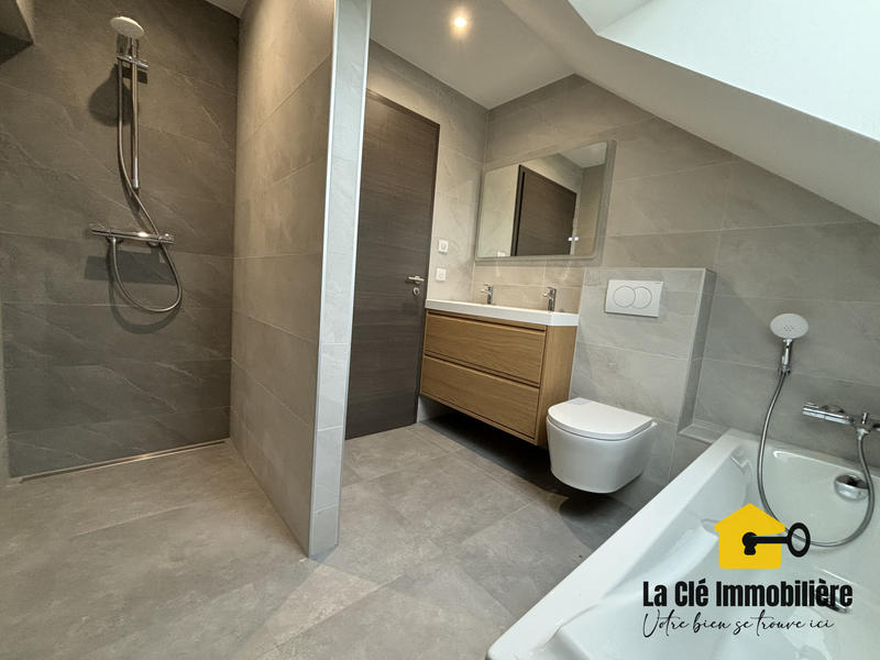 Maison - 133 m² - 6 pièces