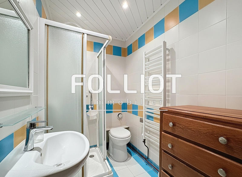 Maison - 140 m² - 5 pièces