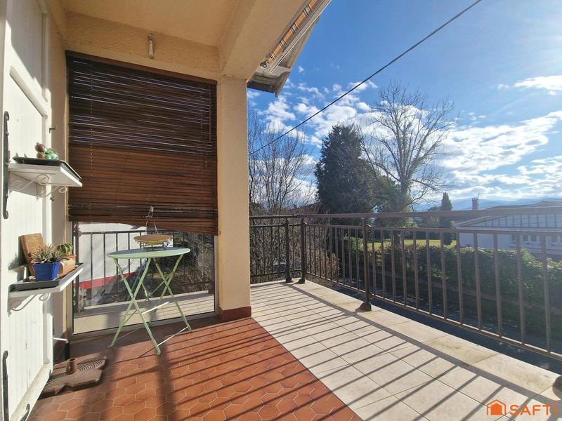 Maison - 223 m² - 7 pièces