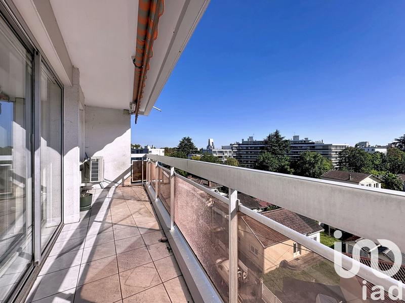 Appartement - 132 m² - 5 pièces