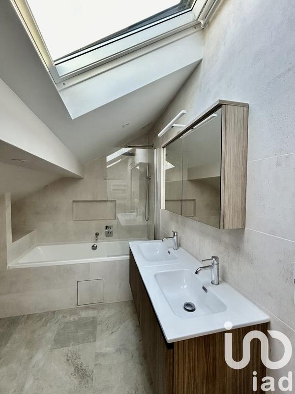 Maison - 133 m² - 5 pièces