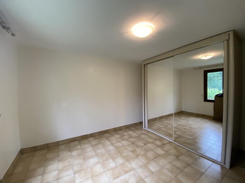 Pavillon - 144 m² - 6 pièces