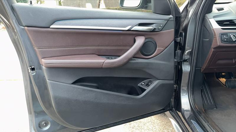 Bmw X1 (F48) 25e xDrive 1.5i 220 Plug in Hybrid 125 Steptronic 6 Xline - Automatique Entretien constructeur