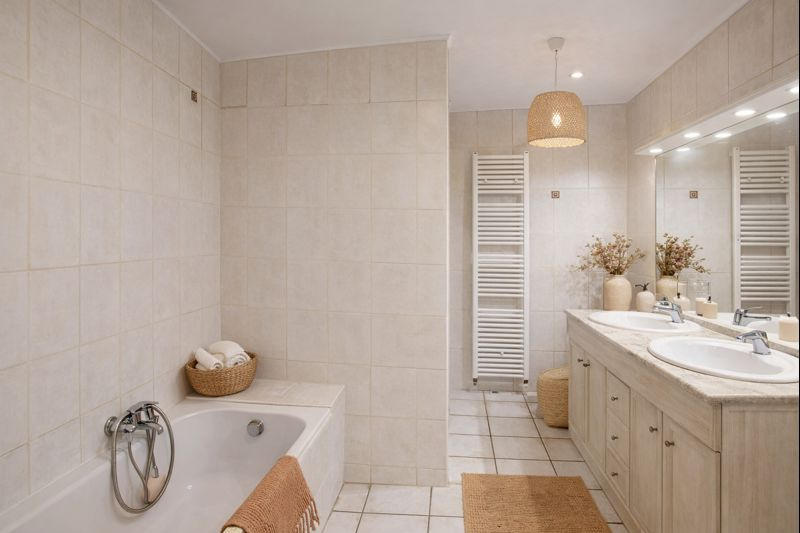 Maison - 115 m² - 4 pièces