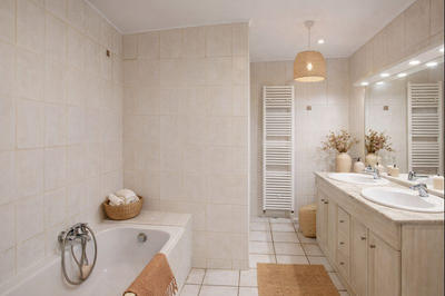 Maison - 115 m² - 4 pièces