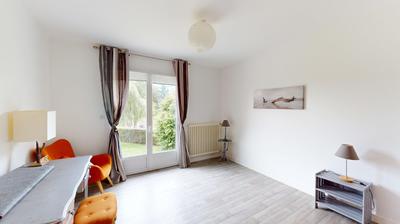 Maison ancienne - 141 m² - 7 pièces