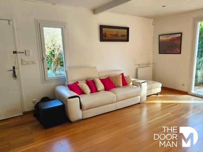 Maison - 135 m² - 6 pièces