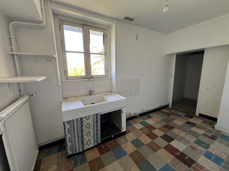 Maison - 189 m² - 8 pièces